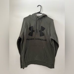 Men’s Under armour hoodie
